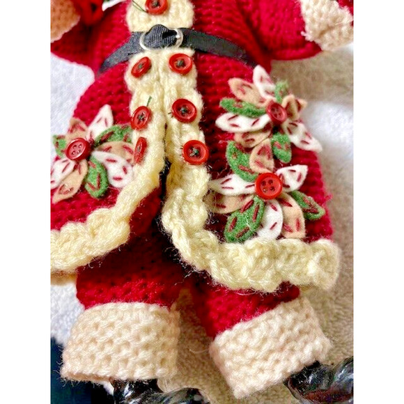 Santa Claus Knited Clothing & Tree - From Dillards in original Box - Vintage - Picture 5 of 13